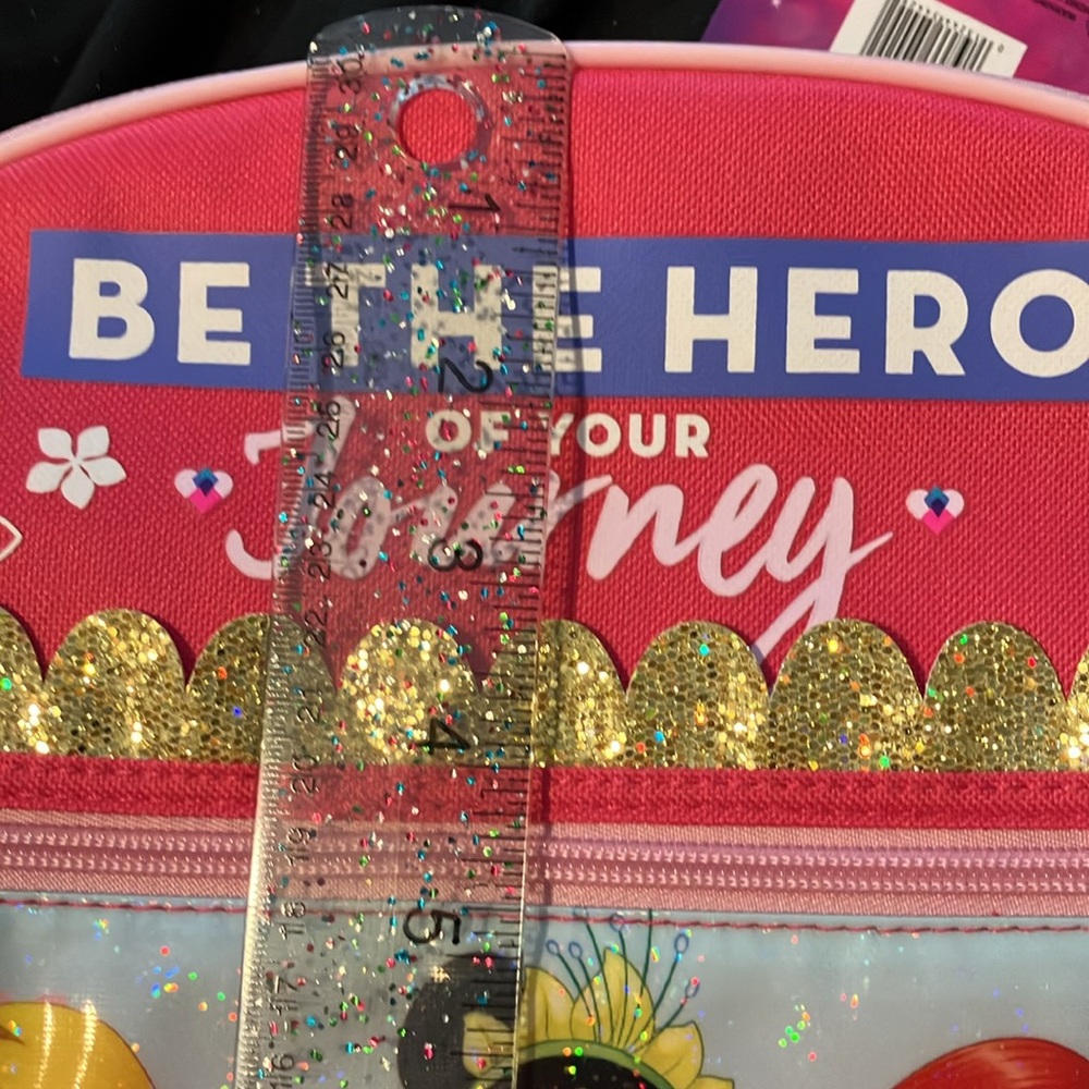 3/$25 Disney Princesses Bioworld Holographic Backpack - Picture 5 of 9